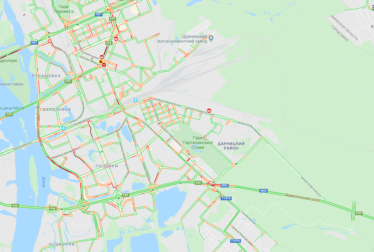 Киев сковали пробки